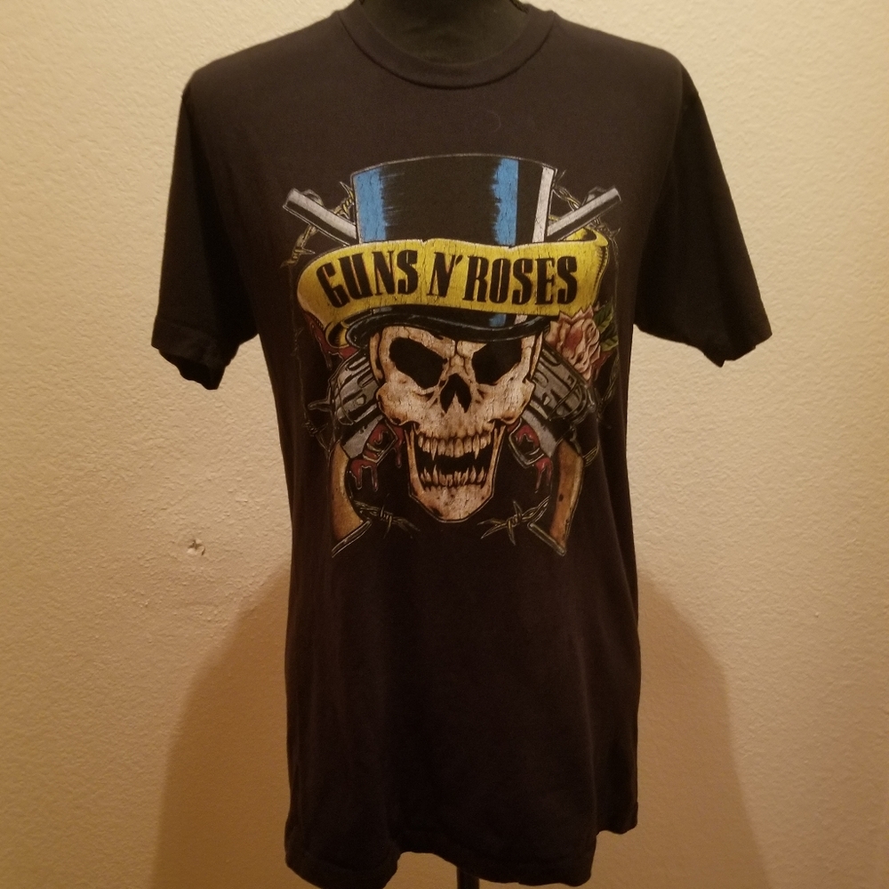 VGUC men's Guns & Roses graphic tee
